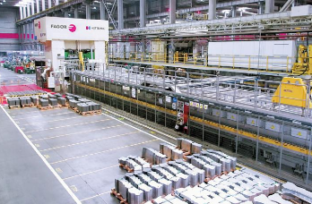 至信股份信息披露数据多处异常,创始股东出资时正在国企任高管