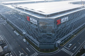 振石股份销售数据与客户存2亿差异,上市前实控人父子分红11亿